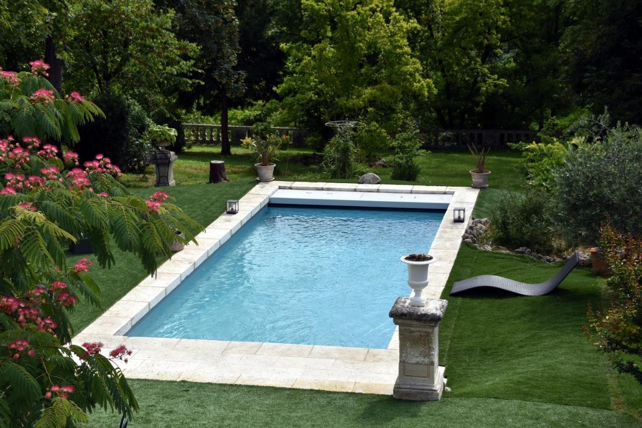 Les Hirondelles Bed & Breakfast Fleac Exterior photo
